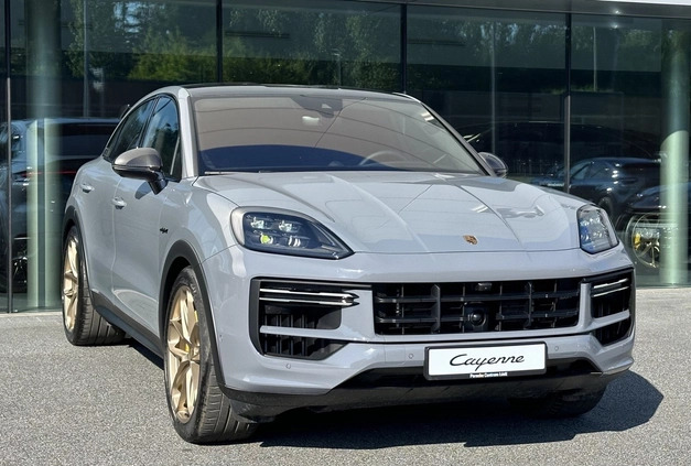 Porsche Cayenne cena 1132400 przebieg: 5, rok produkcji 2023 z Dobrzyń nad Wisłą małe 352